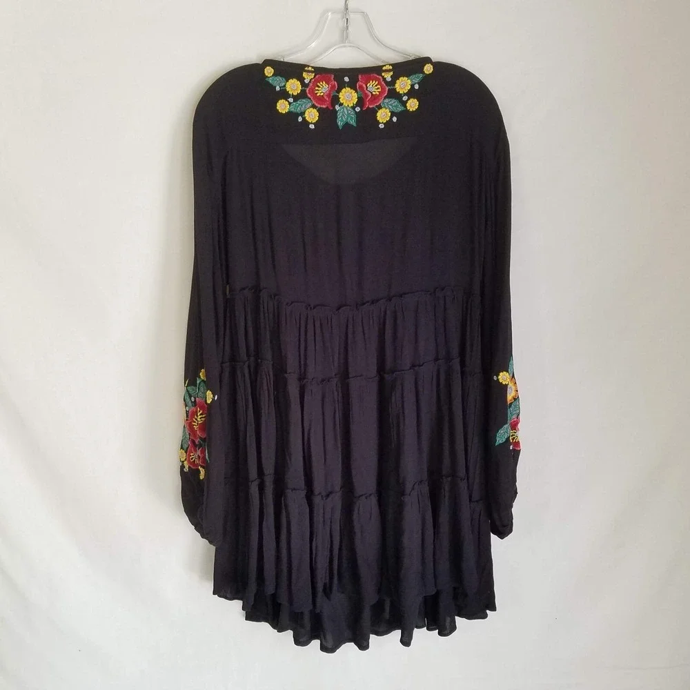 Free People Womens Boho Black Floral Embroidered Long Sleeve Mini Dress Size XS‎